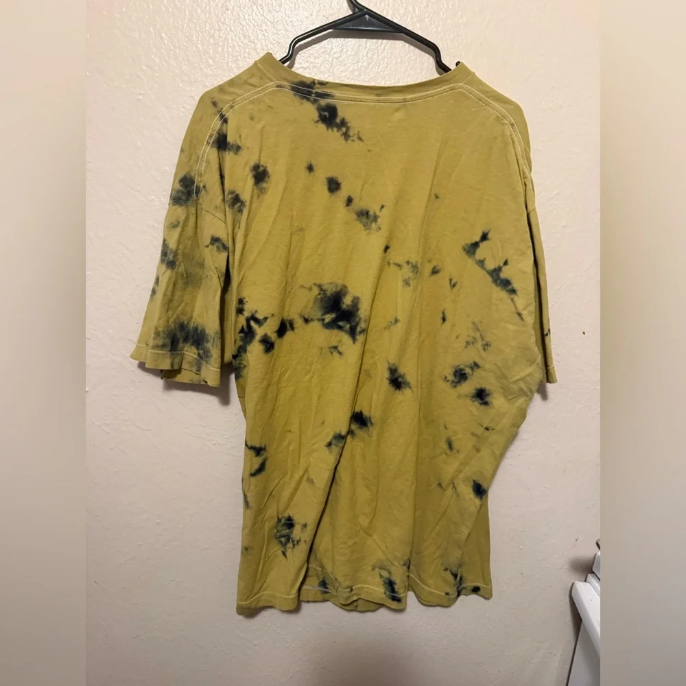 Harry Potter Official Merch Hufflepuff tie dye T-Shirt
